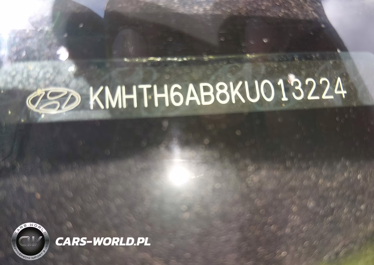 2019 Hyundai Veloster Turbo Ultimate VIN:KMHTH6AB8KU013224 - 9