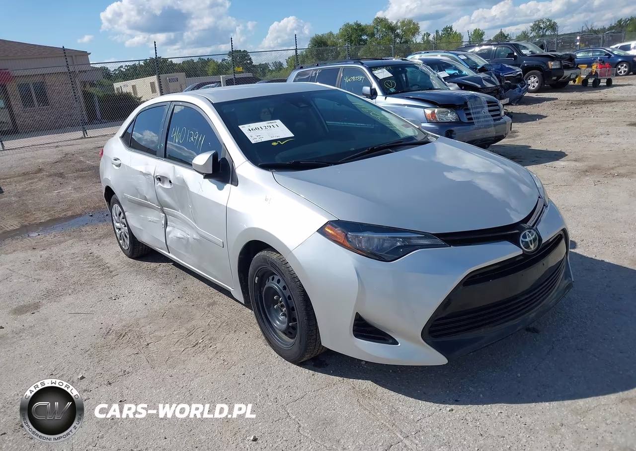 2017 Toyota Corolla Le VIN:2T1BURHE6HC925773 - 1