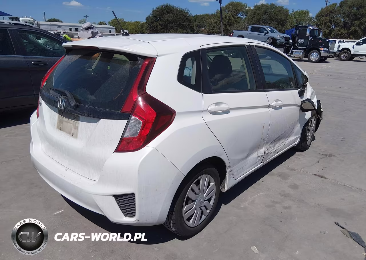 2016 Honda Fit Lx VIN:JHMGK5H58GS015316 - 4