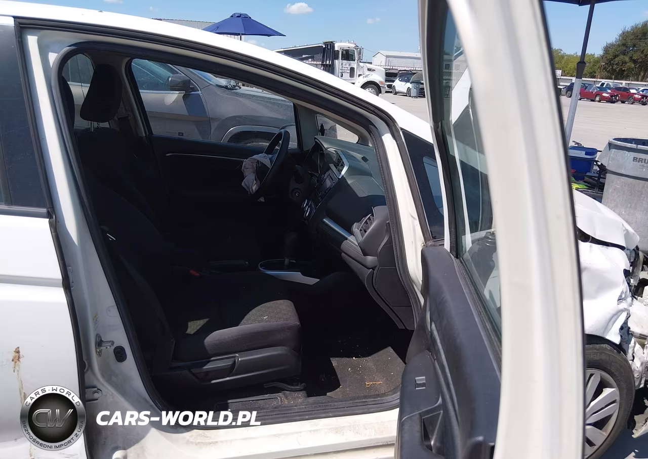 2016 Honda Fit Lx VIN:JHMGK5H58GS015316 - 5