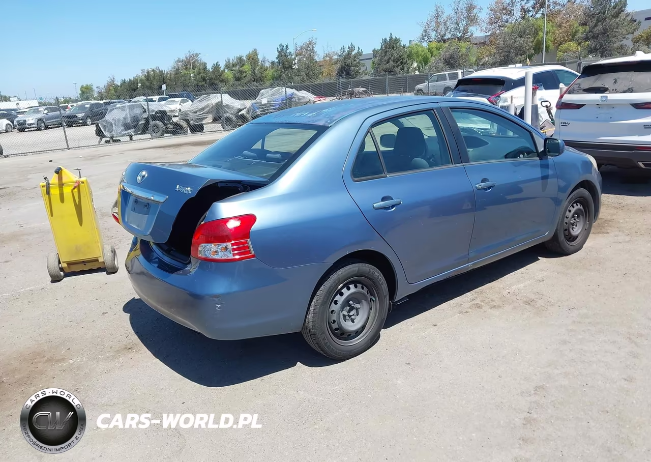 2010 Toyota Yaris VIN:JTDBT4K36A1389186 - 4
