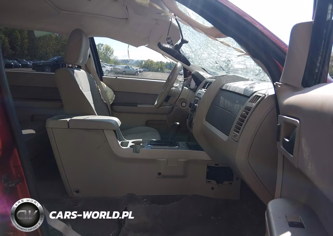 2012 Ford Escape Xlt VIN:1FMCU0DG0CKC33745 - 5