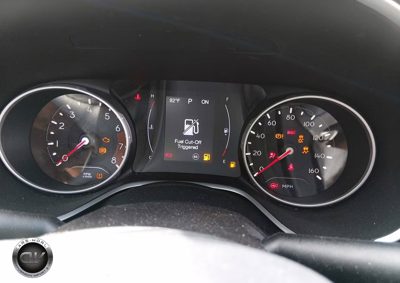 2019 Jeep Compass Latitude 4X4 VIN:3C4NJDBBXKT767661 - 7