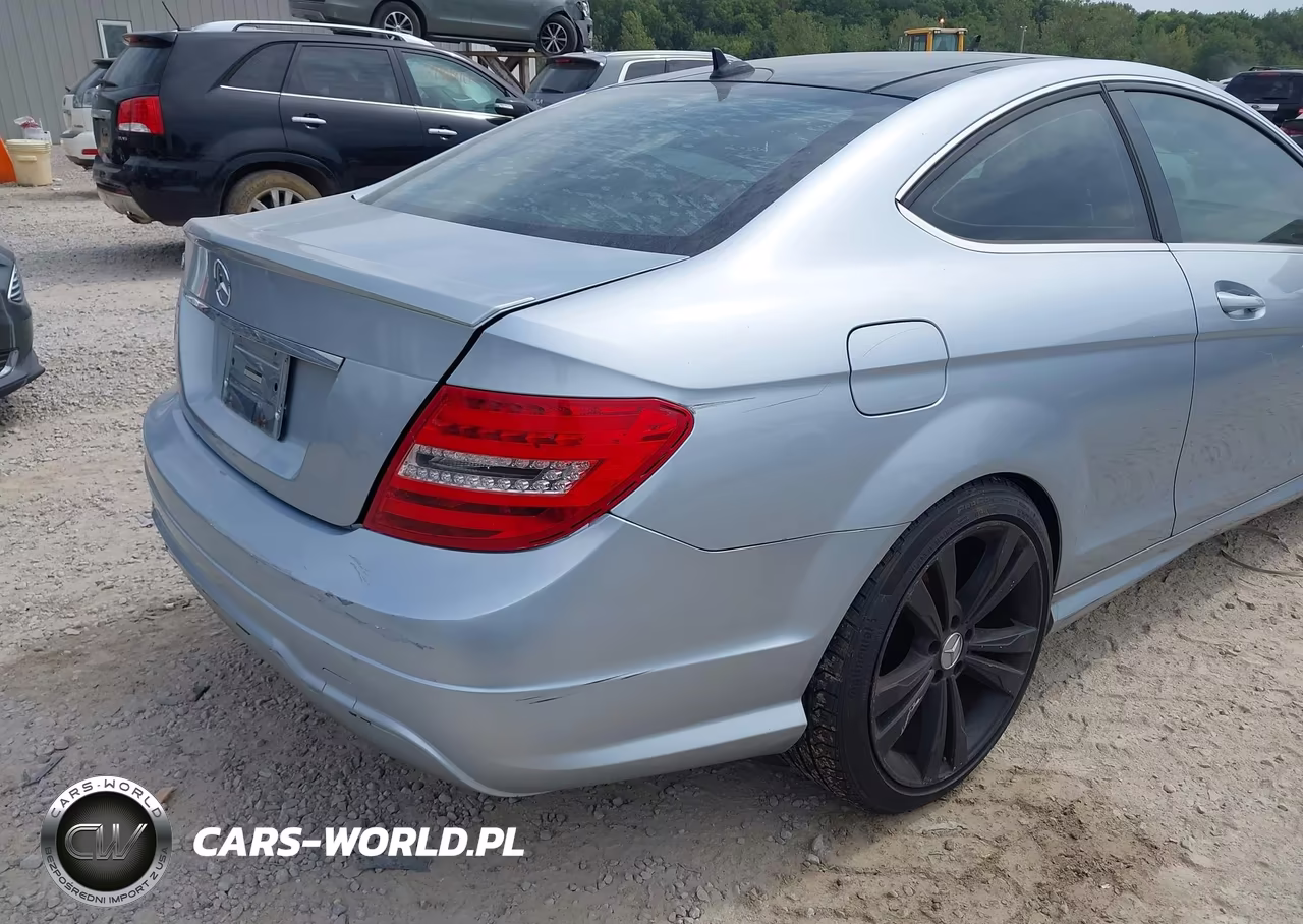 2013 Mercedes-Benz C 250 VIN:WDDGJ4HBXDG017450 - 12
