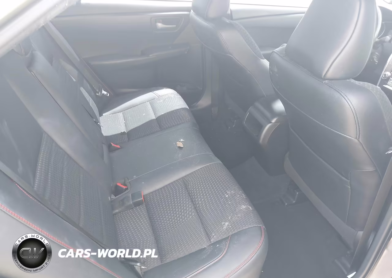 2015 Toyota Camry Se VIN:4T1BF1FK1FU065197 - 8