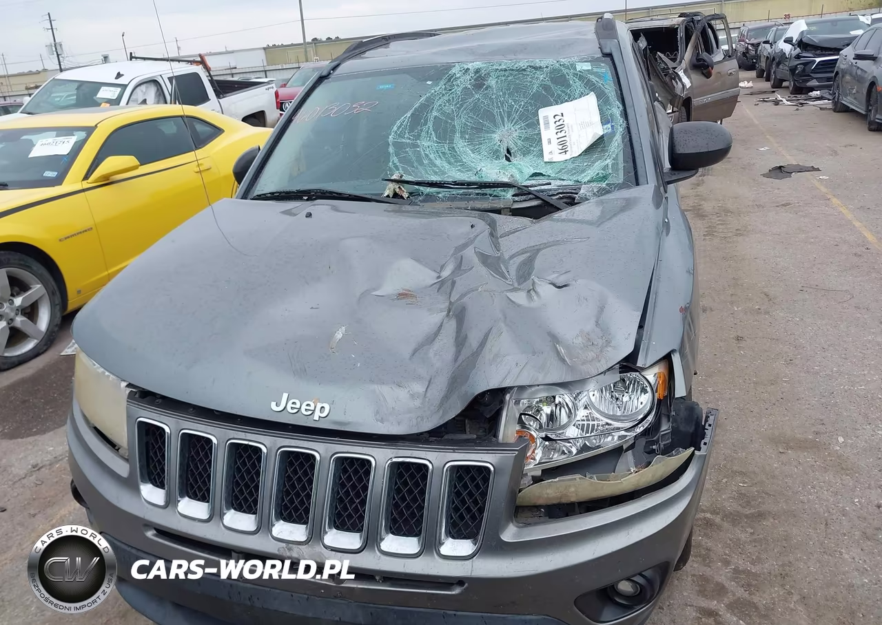 2012 Jeep Compass Sport VIN:1C4NJCBA1CD573612 - 12