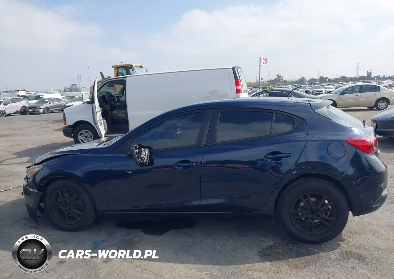 2017 Mazda Mazda3 Sport VIN:3MZBN1K70HM154806 - 14