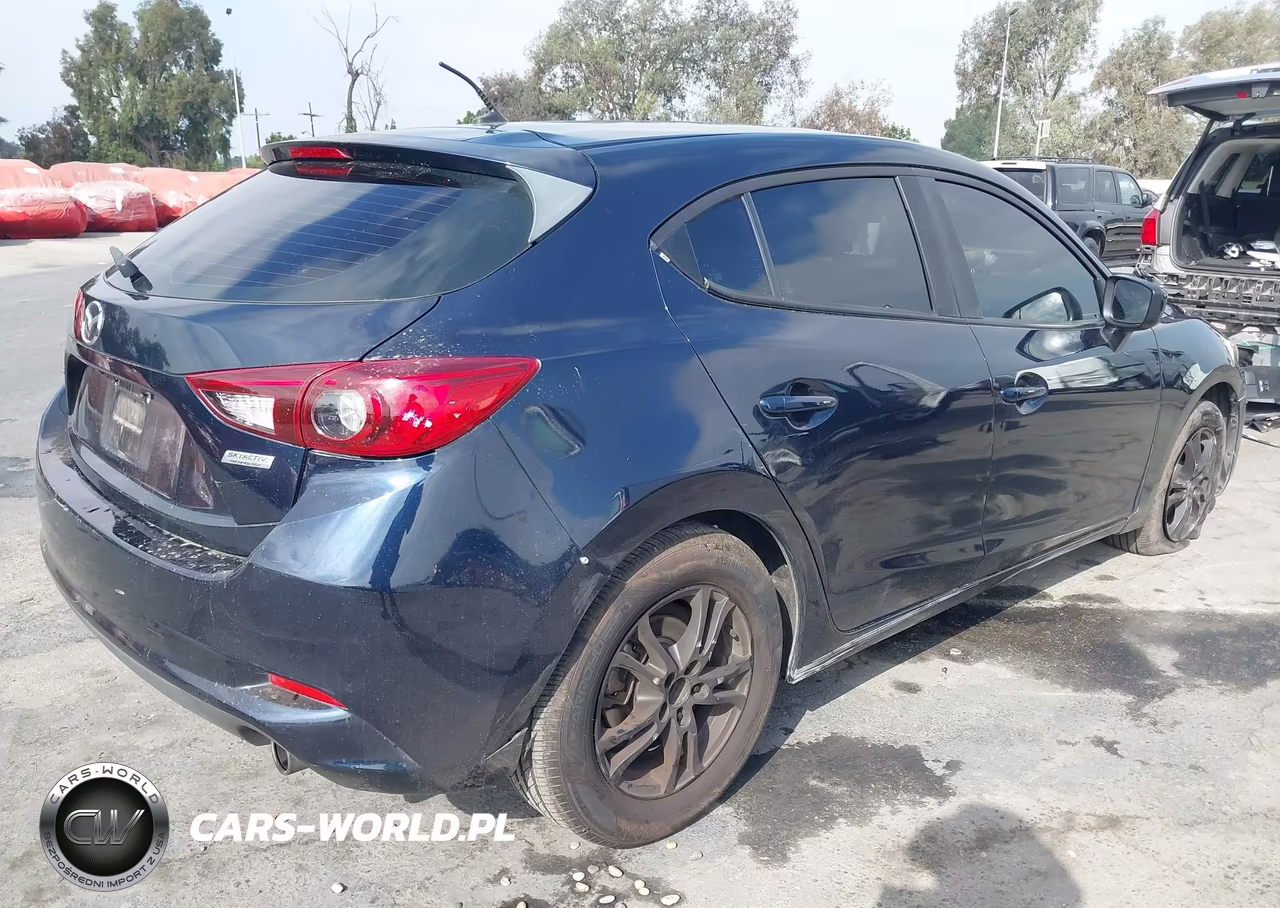 2017 Mazda Mazda3 Sport VIN:3MZBN1K70HM154806 - 4