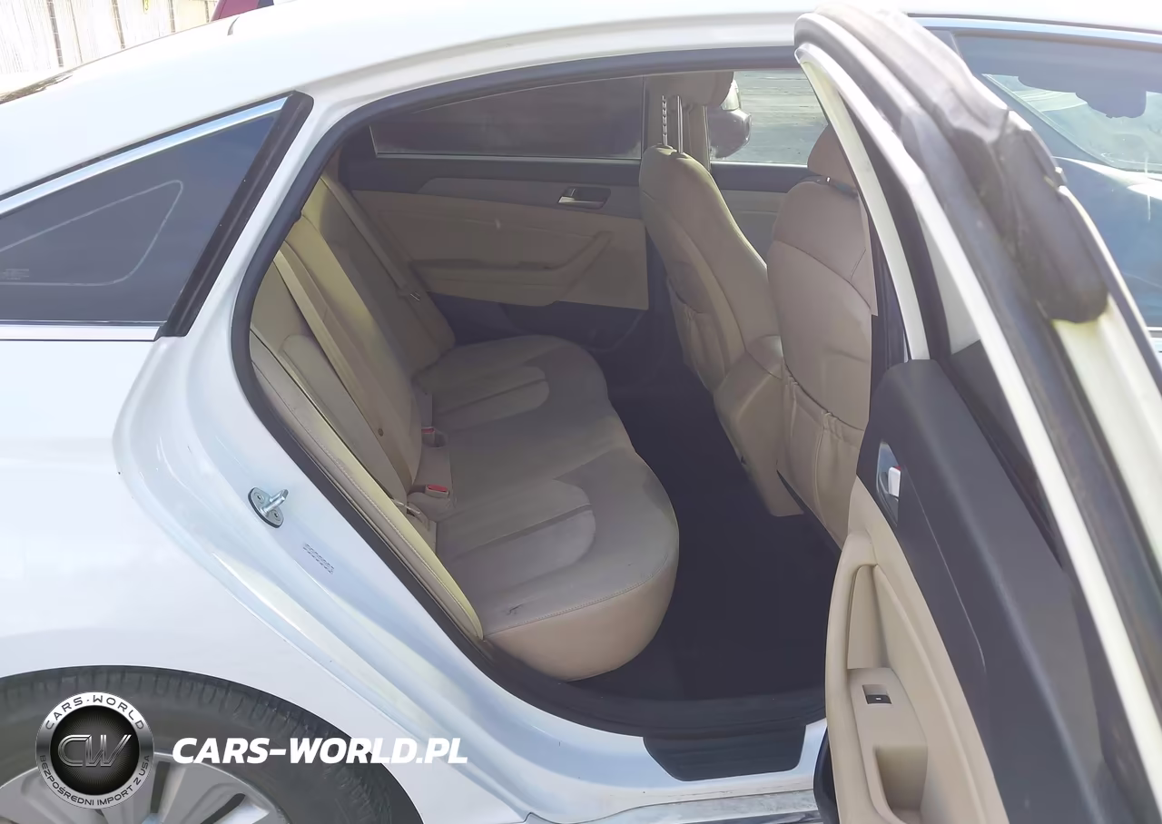 2017 Hyundai Sonata Hybrid Se VIN:KMHE24L16HA059230 - 8