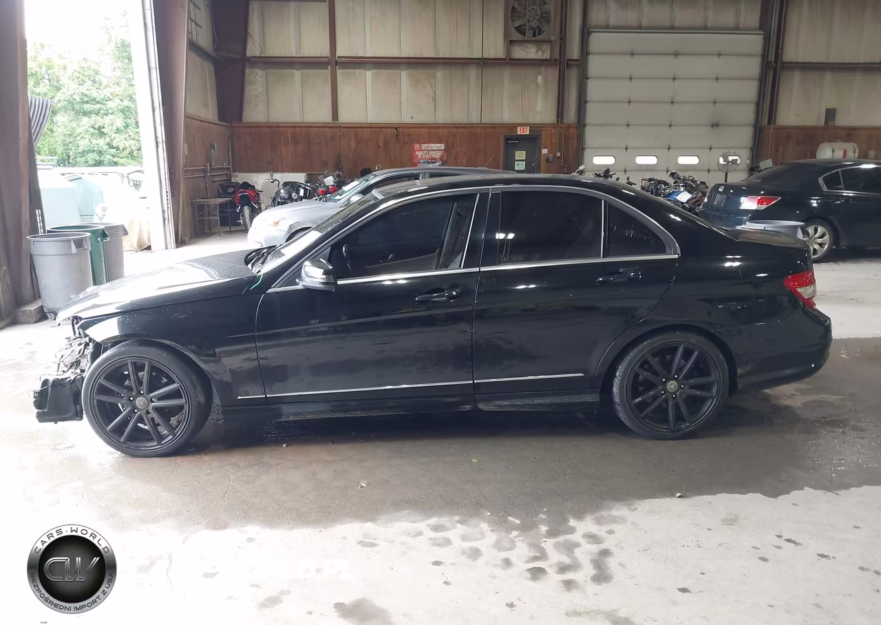 2011 Mercedes-Benz C 300 Sport 4Matic VIN:WDDGF8BB7BR178051 - 15