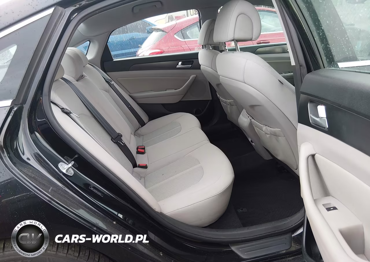 2015 Hyundai Sonata Sport VIN:5NPE34AF8FH216570 - 8