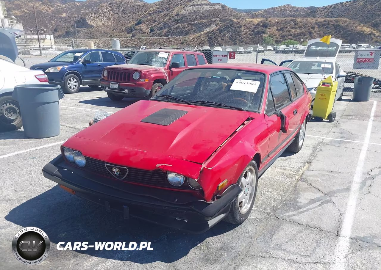 1986 Alfa Romeo Gt V6 2.5 VIN:ZARAA6695G1007868 - 2