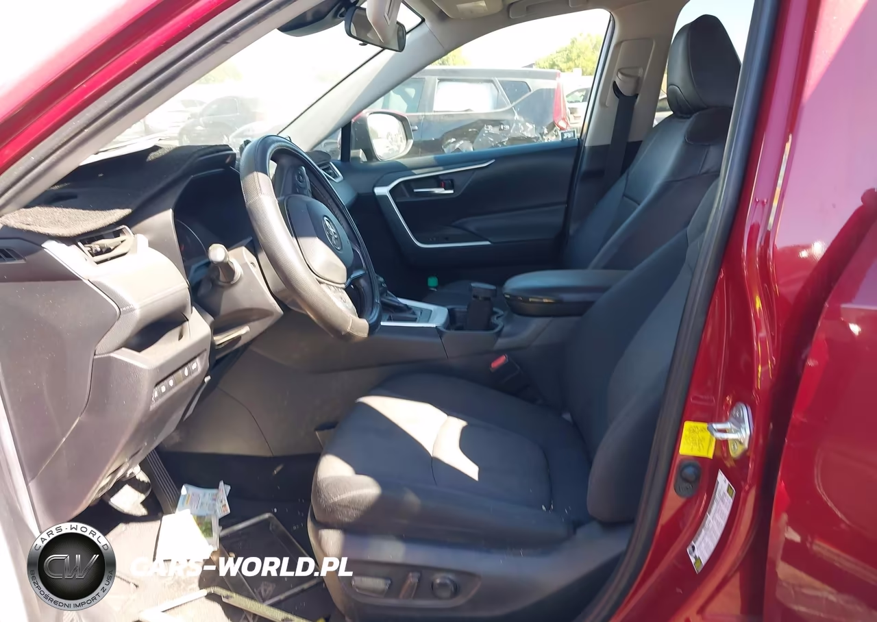 2021 Toyota Rav4 Xle VIN:2T3W1RFV3MW105695 - 5