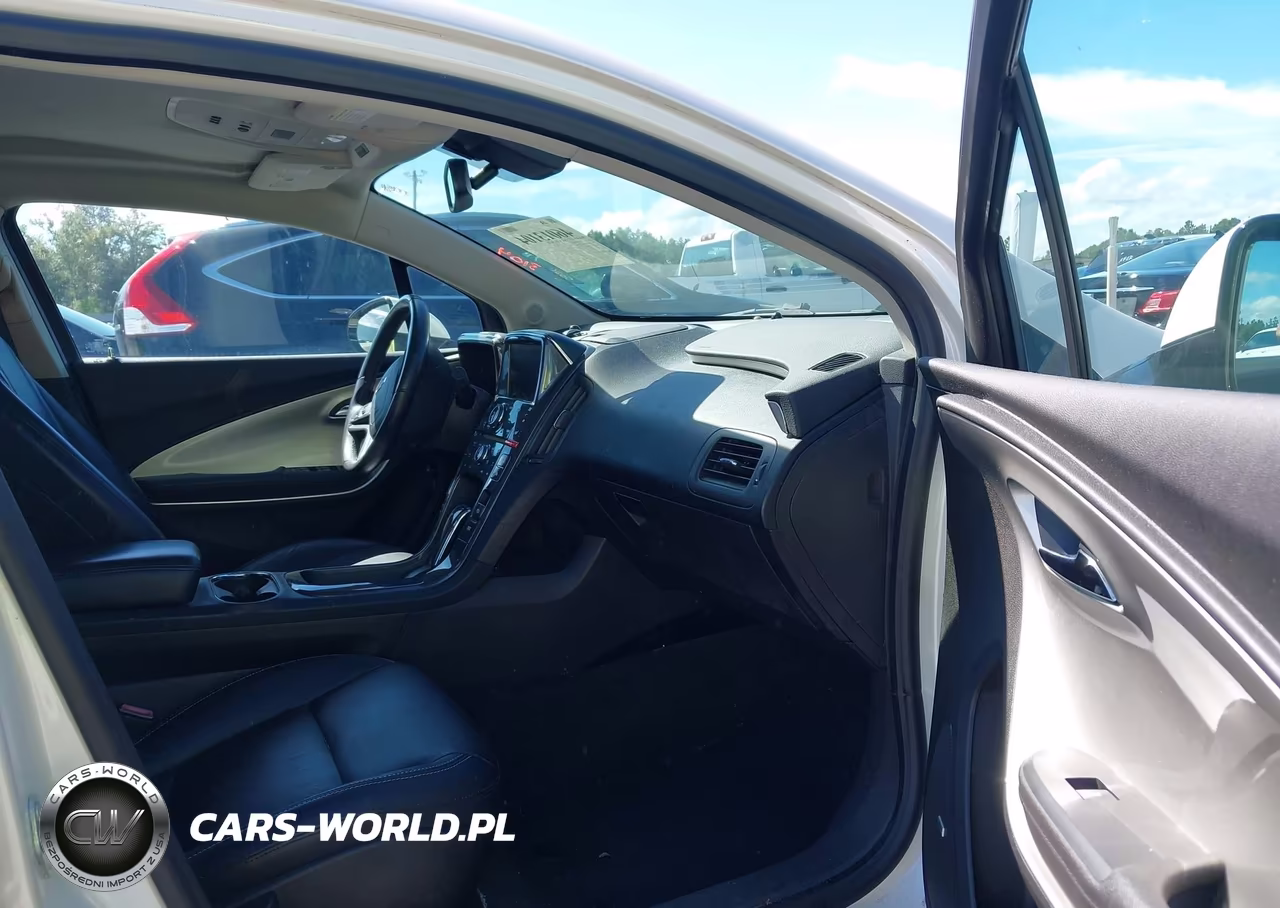 2012 Chevrolet Volt VIN:1G1RD6E49CU103384 - 5