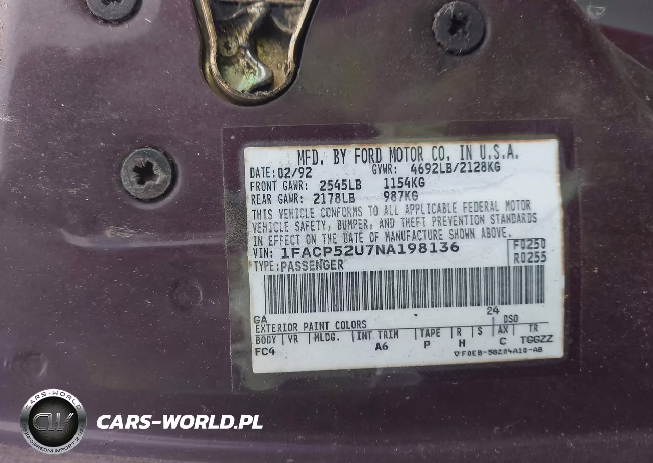 1992 Ford Taurus Gl VIN:1FACP52U7NA198136 - 9