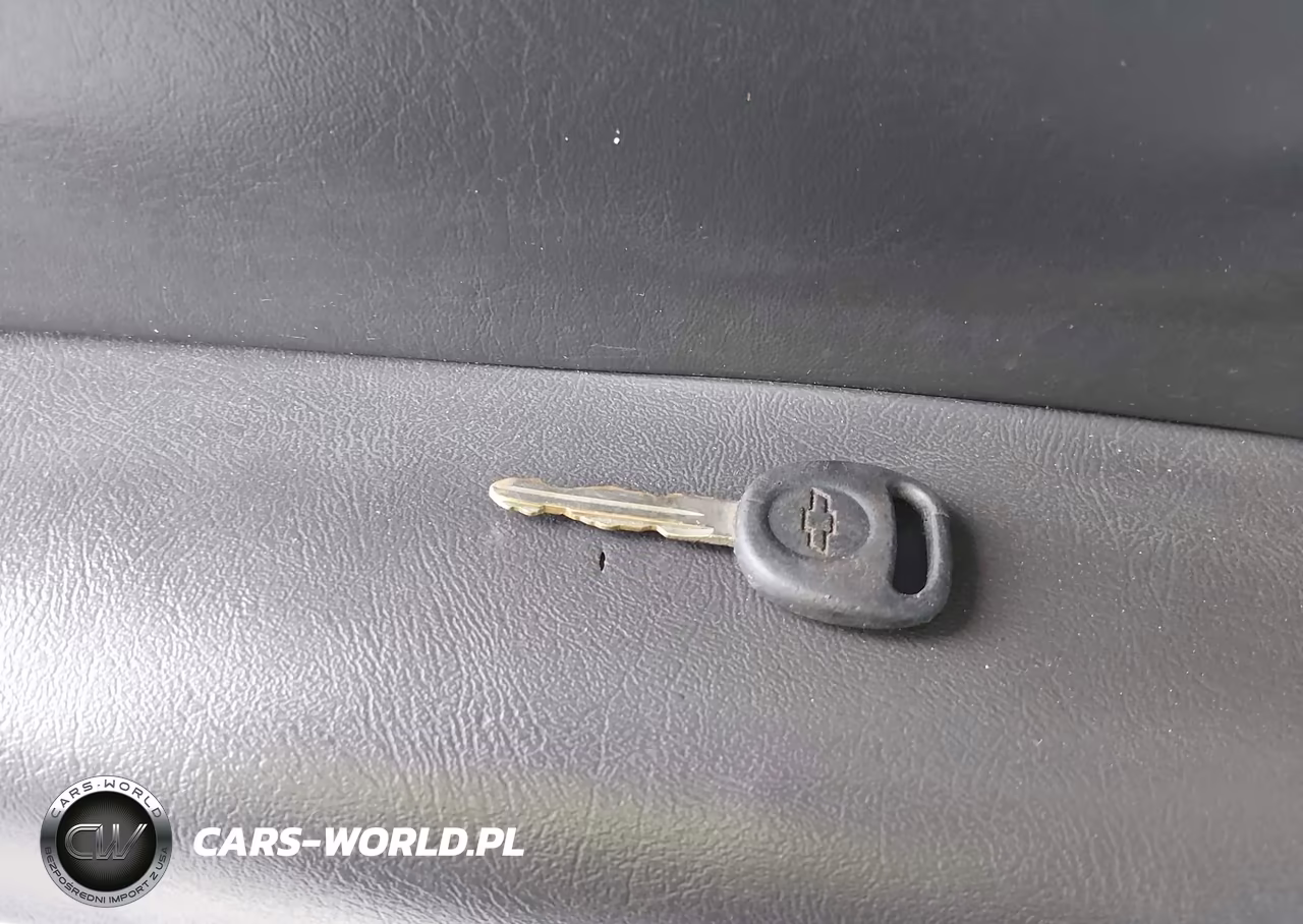 2003 Chevrolet Tahoe Lt VIN:1GNEK13Z83J345850 - 11