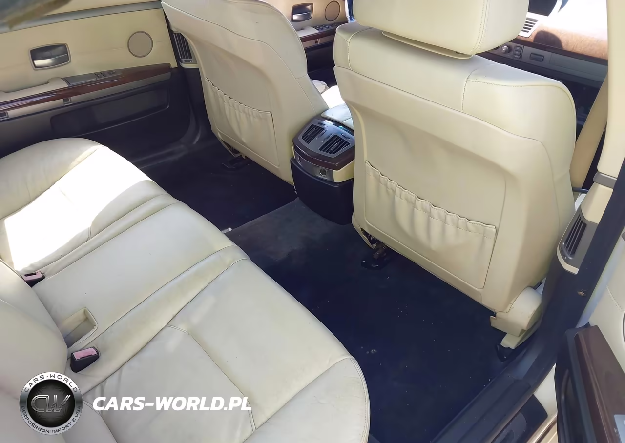 2003 BMW 745Li VIN:WBAGN63403DR17063 - 8