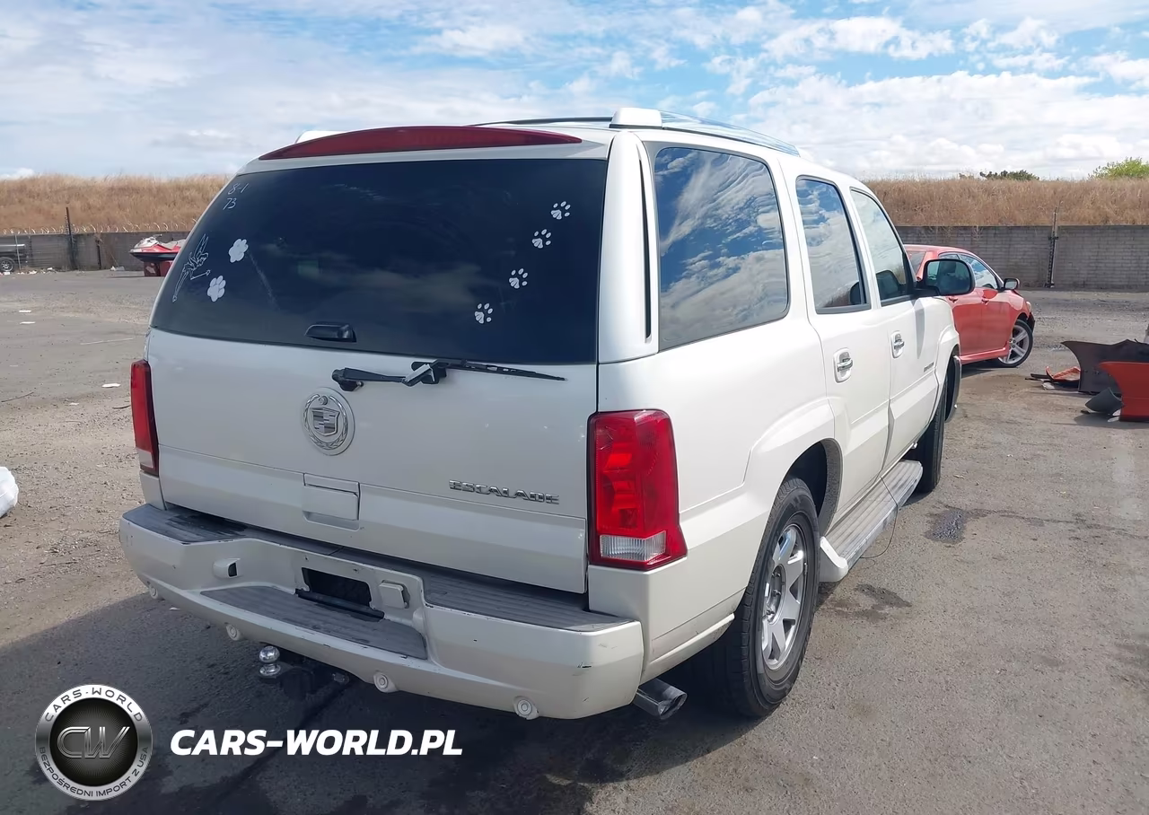 2006 Cadillac Escalade Standard VIN:1GYEC63N56R138350 - 4