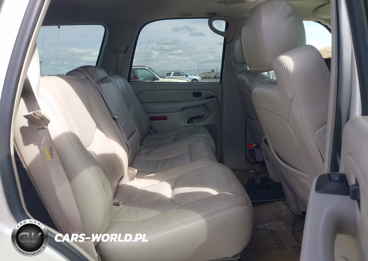 2006 Cadillac Escalade Standard VIN:1GYEC63N56R138350 - 8