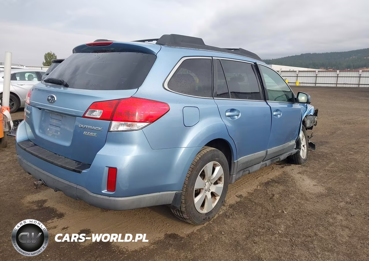 2011 Subaru Outback 2.5I Premium VIN:4S4BRBGCXB3369200 - 4