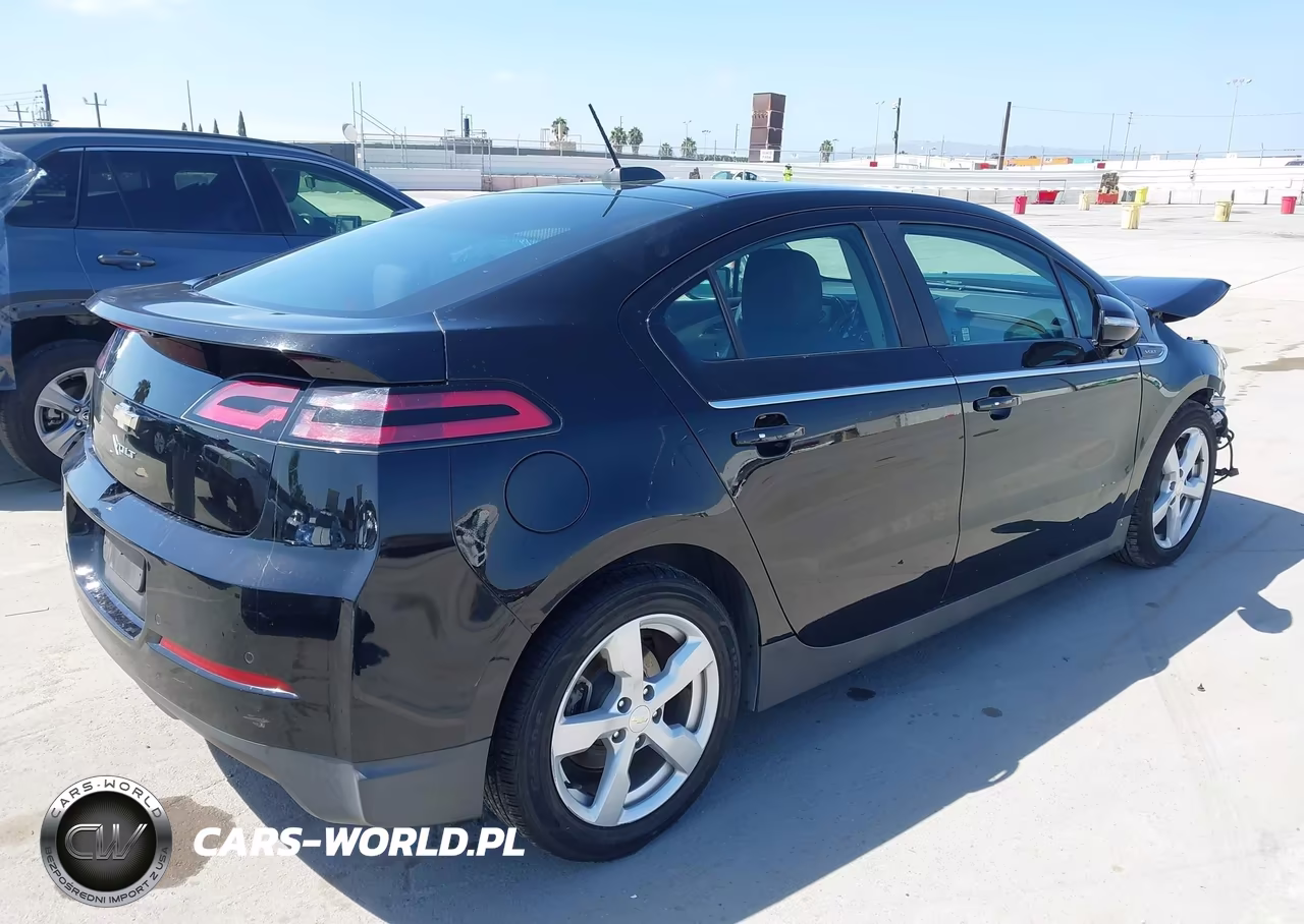 2015 Chevrolet Volt VIN:1G1RC6E49FU118121 - 4