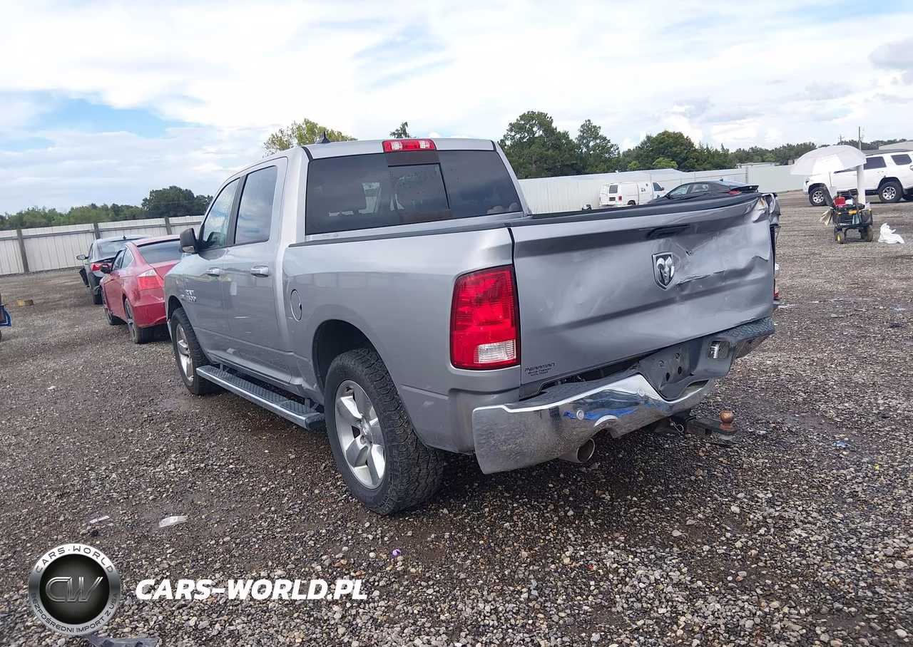 2019 Ram 1500 Classic Lone Star 4X2 5'7 Box VIN:1C6RR6LT2KS666586 - 3