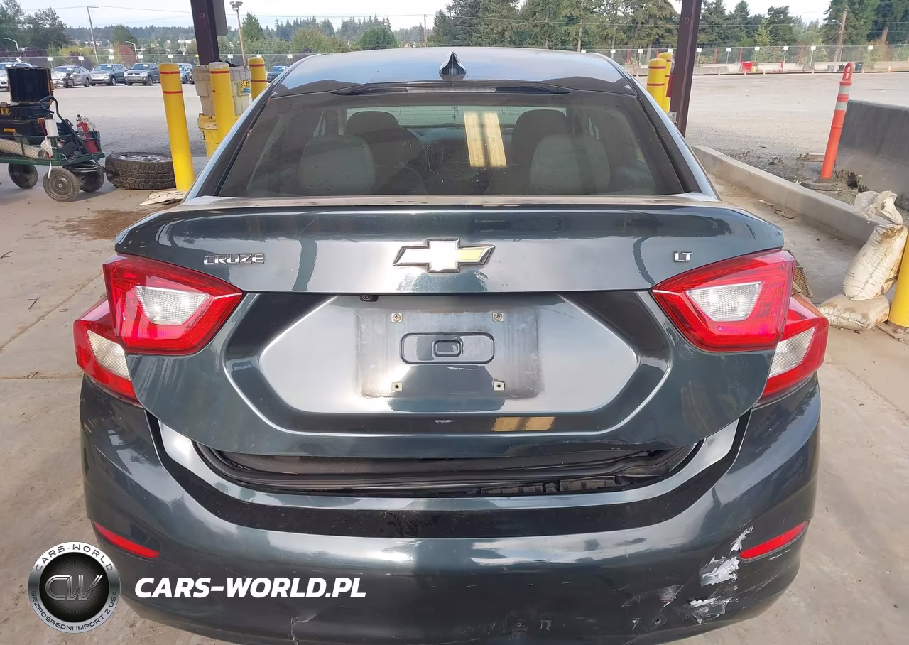 2017 Chevrolet Cruze Lt Auto VIN:1G1BE5SM1H7270387 - 17