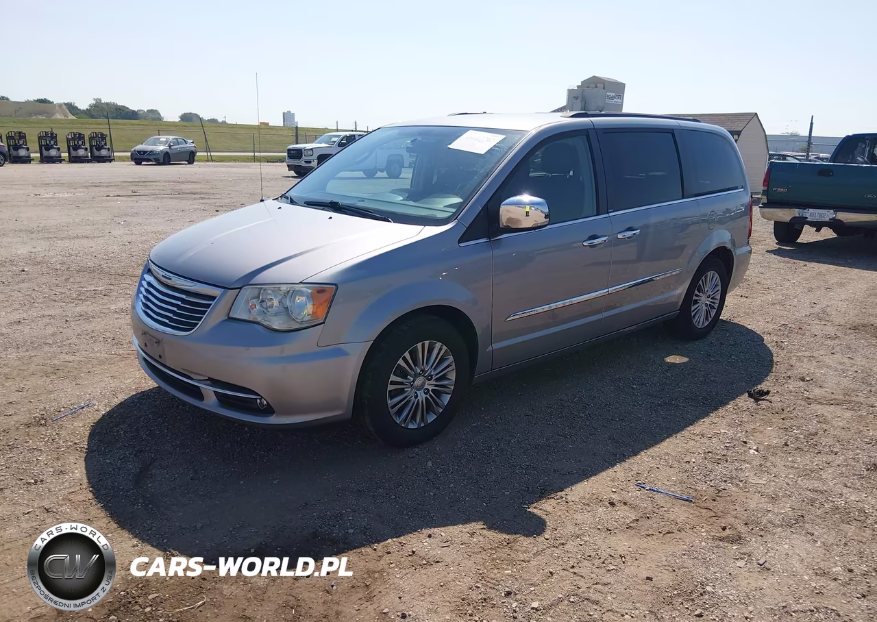 2013 Chrysler Town & Country Touring-L VIN:2C4RC1CG7DR753632 - 2