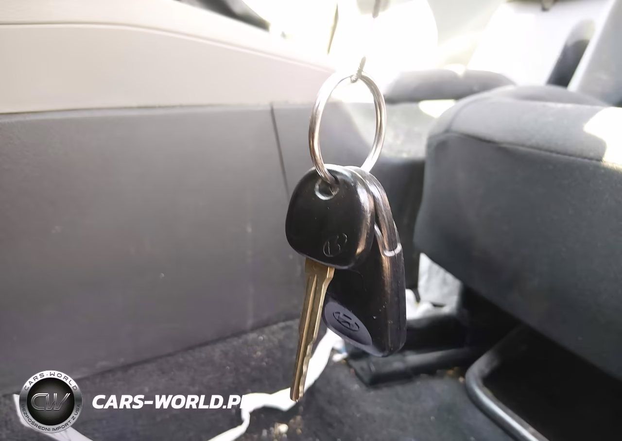 2018 Hyundai Elantra Sel VIN:5NPD84LF8JH241150 - 11