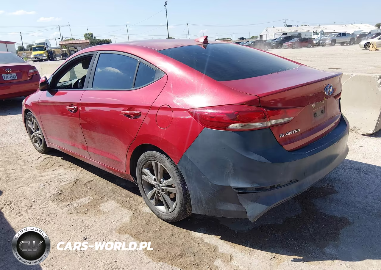 2018 Hyundai Elantra Sel VIN:5NPD84LF8JH241150 - 3