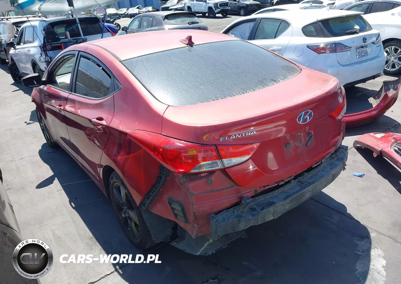 2013 Hyundai Elantra Gls VIN:KMHDH4AE0DU590724 - 3