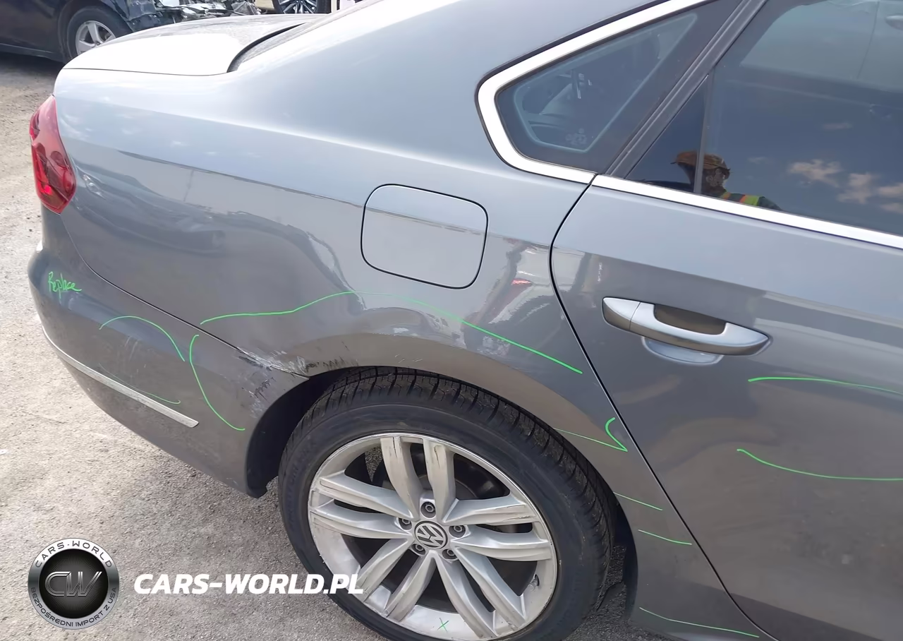 2018 Volkswagen Passat 2.0T Se VIN:1VWBA7A3XJC024813 - 17