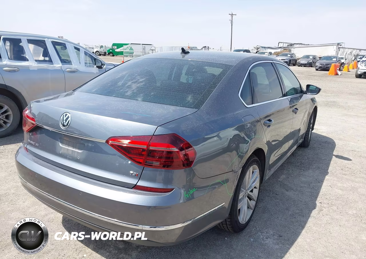 2018 Volkswagen Passat 2.0T Se VIN:1VWBA7A3XJC024813 - 4