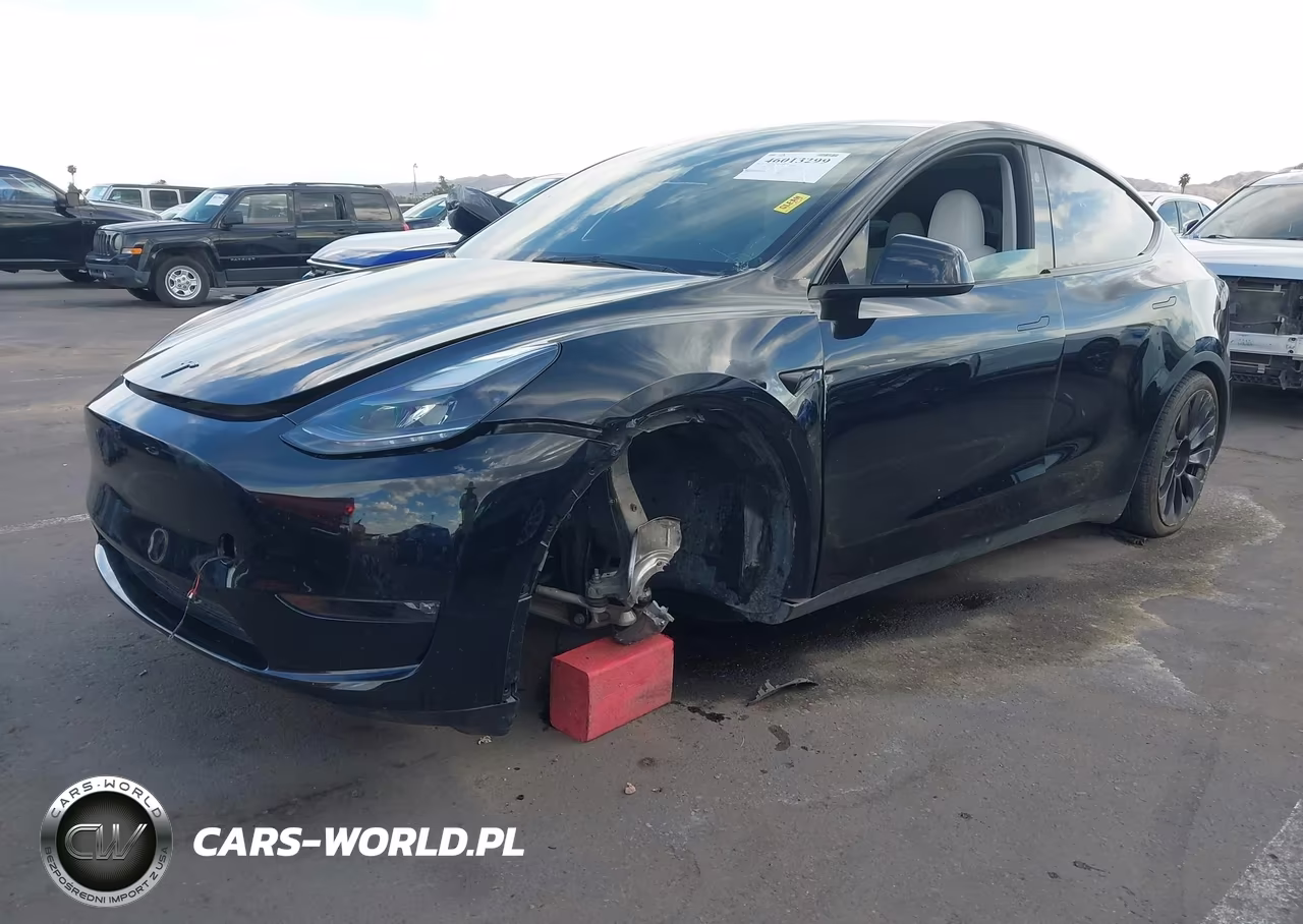 2023 Tesla Model Y Performance Dual Motor All-Wheel Drive VIN:7SAYGDEF0PF814554 - 6