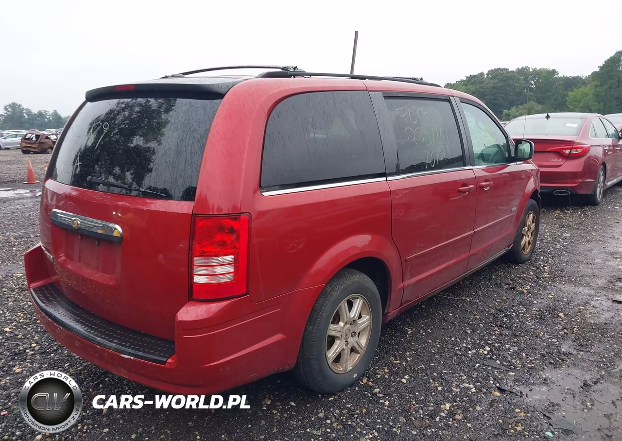 2008 Chrysler Town & Country Touring VIN:2A8HR54P78R720144 - 4