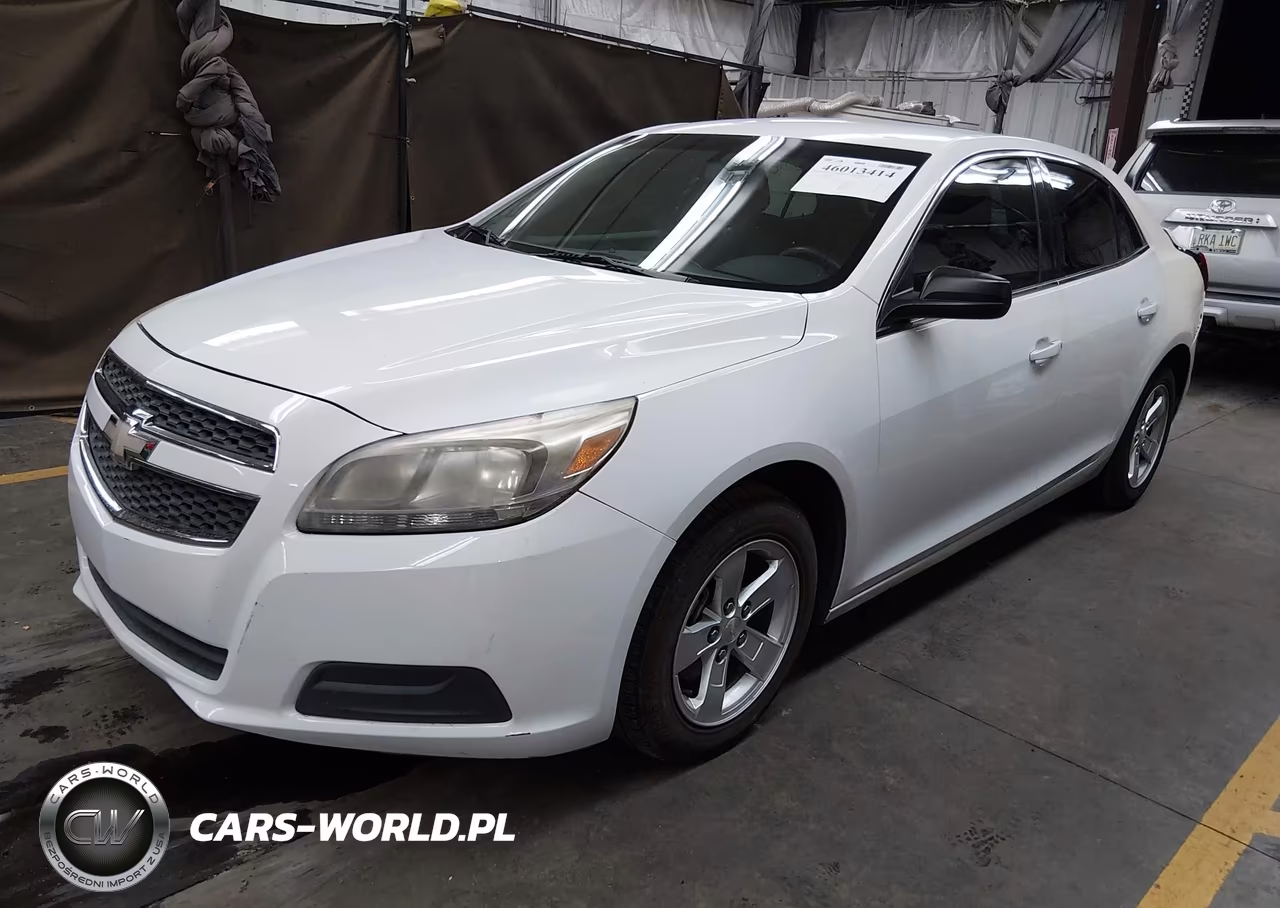 2013 Chevrolet Malibu 1Ls VIN:1G11B5SA4DF325974 - 2