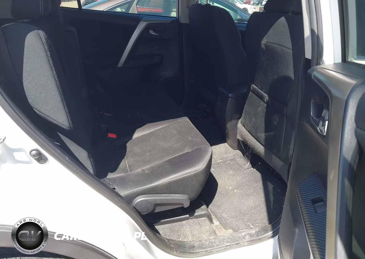 2015 Toyota Rav4 Xle VIN:2T3WFREV7FW183001 - 8