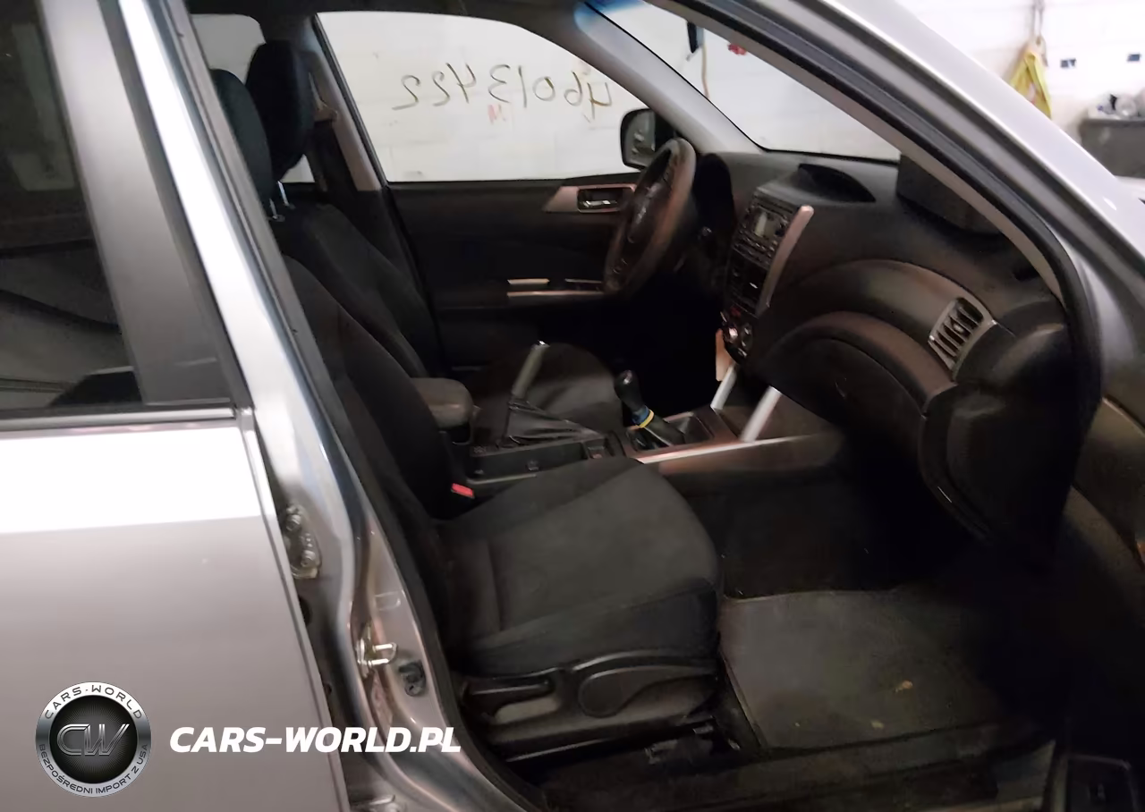 2013 Subaru Forester 2.5X Premium VIN:JF2SHADC3DG409667 - 5