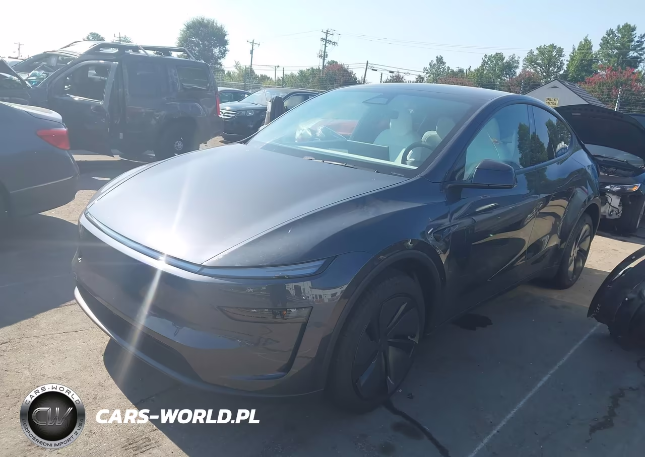 2026 Tesla Model Y VIN:7SAYGDEE1TA638192 - 2