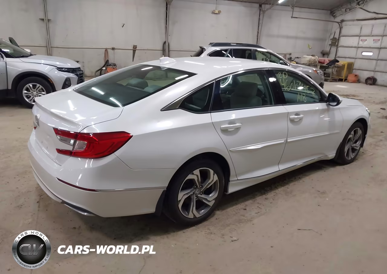 2018 Honda Accord Ex-L VIN:1HGCV1F6XJA170072 - 4