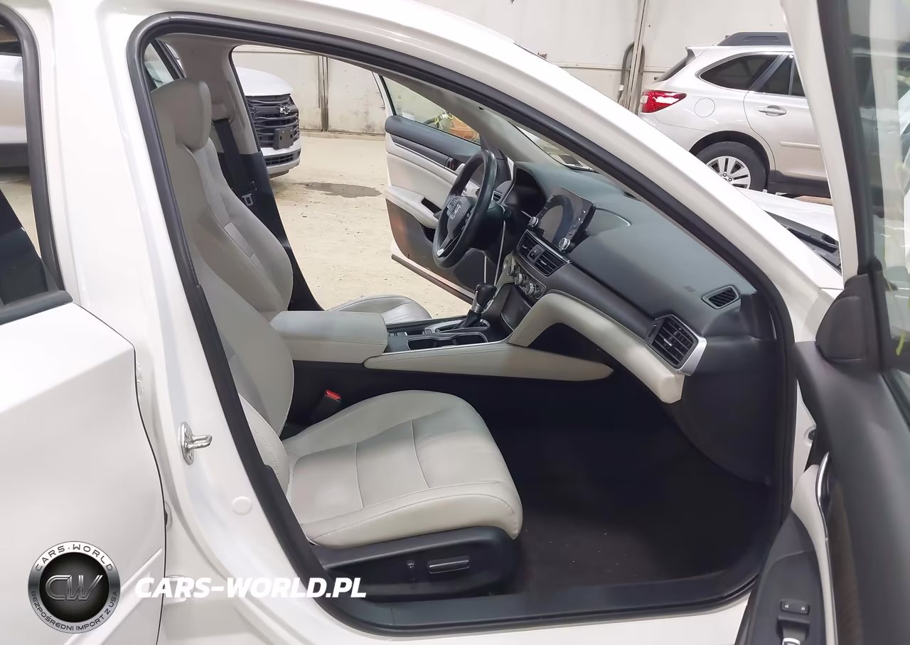 2018 Honda Accord Ex-L VIN:1HGCV1F6XJA170072 - 5