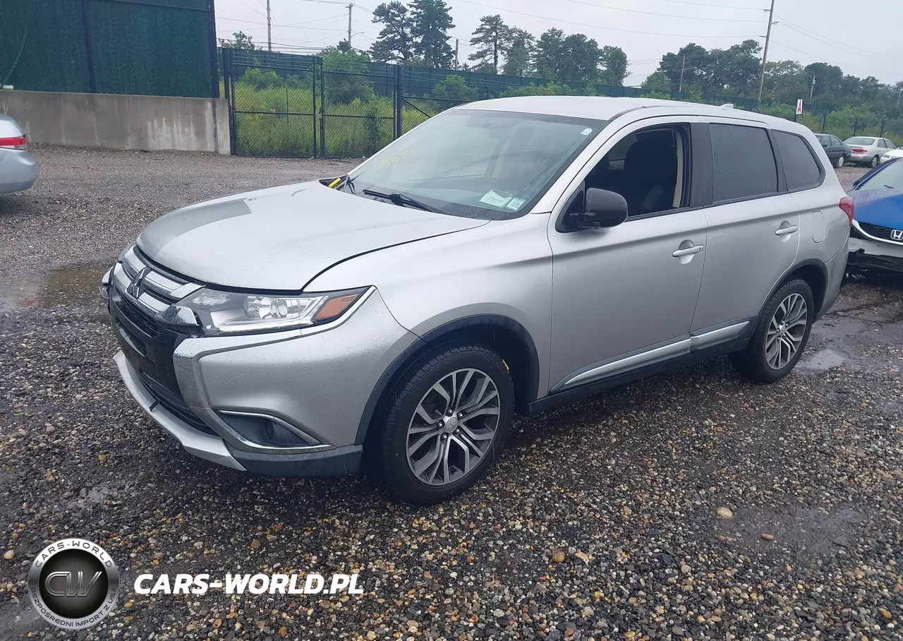 2018 Mitsubishi Outlander Es VIN:JA4AZ3A32JZ039068 - 2