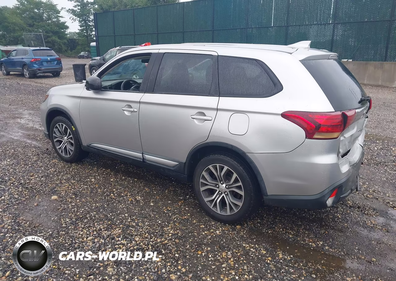 2018 Mitsubishi Outlander Es VIN:JA4AZ3A32JZ039068 - 3