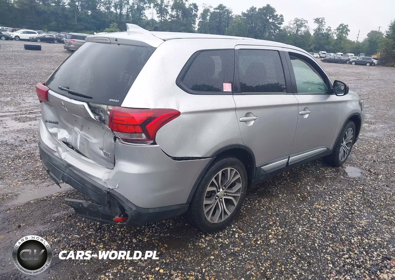 2018 Mitsubishi Outlander Es VIN:JA4AZ3A32JZ039068 - 4