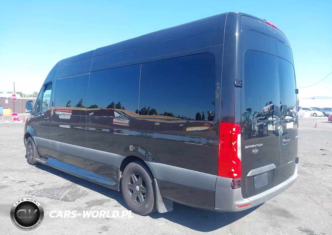 2019 Mercedes-Benz Sprinter 2500 High Roof V6 VIN:WDAPF1CD6KP072139 - 3