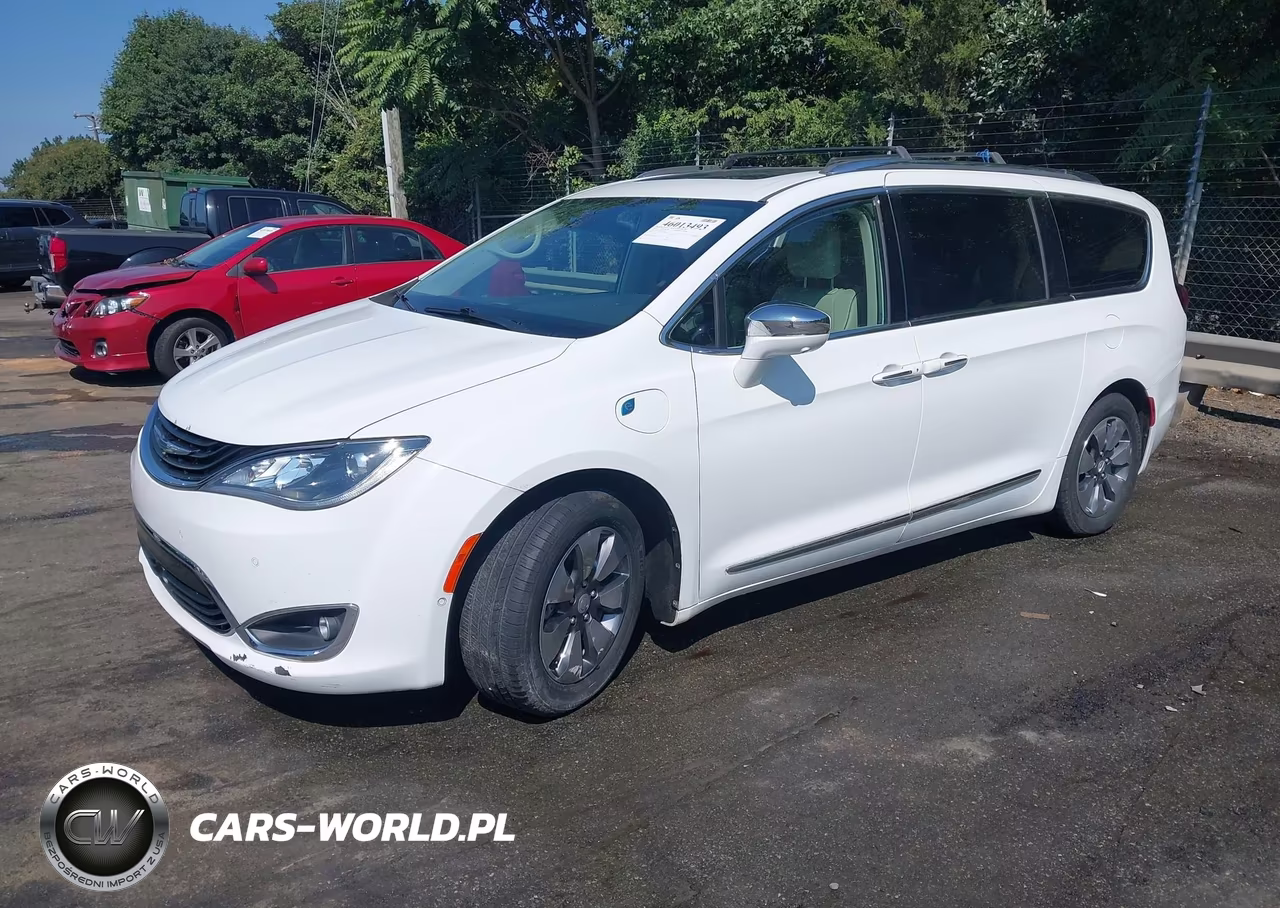 2017 Chrysler Pacifica Hybrid Platinum VIN:2C4RC1N72HR709413 - 2