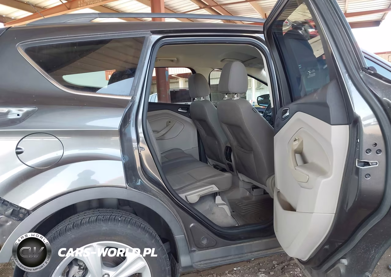 2015 Ford Escape Se VIN:1FMCU0G98FUA43844 - 8