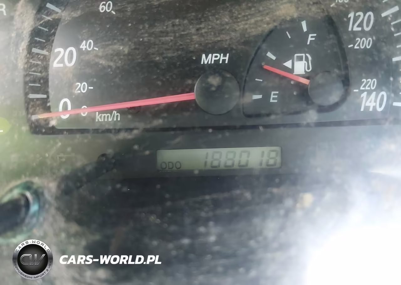 2002 Toyota Camry Xle VIN:4T1BE32K22U583771 - 7