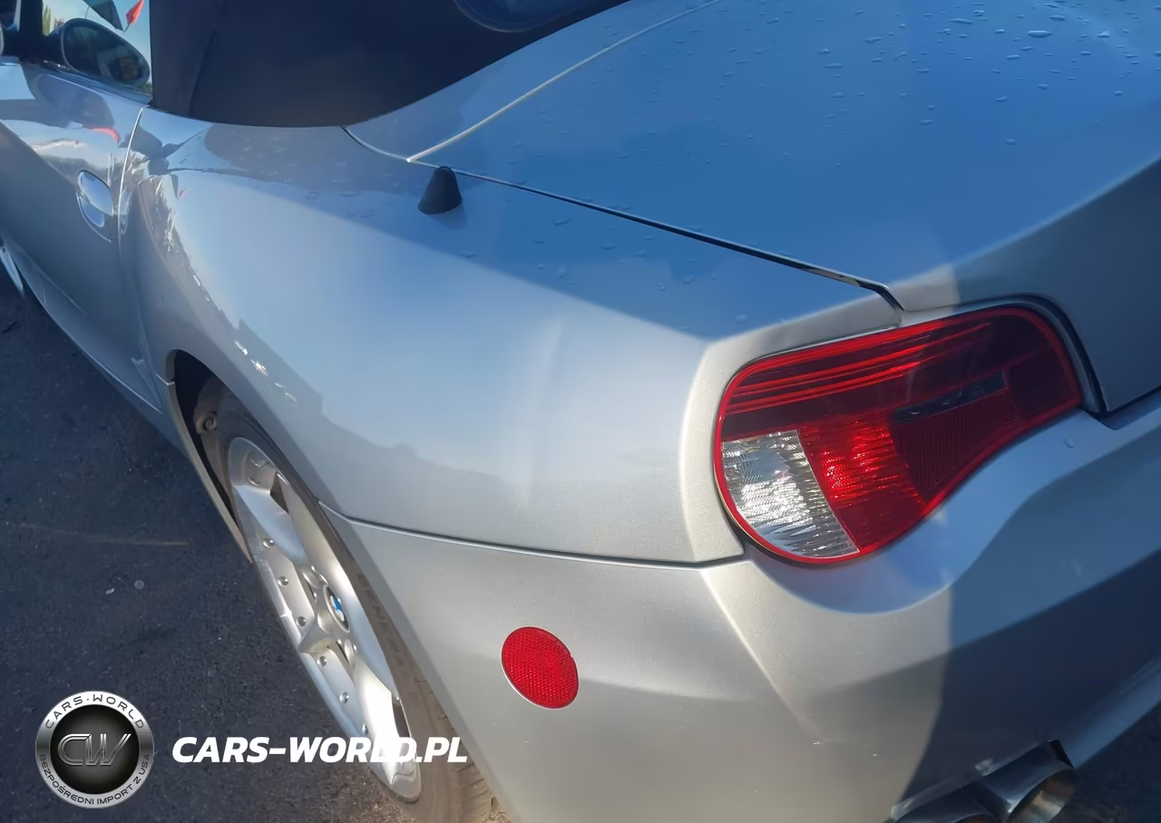 2007 BMW Z4 3.0Si VIN:4USBU53527LX03166 - 18
