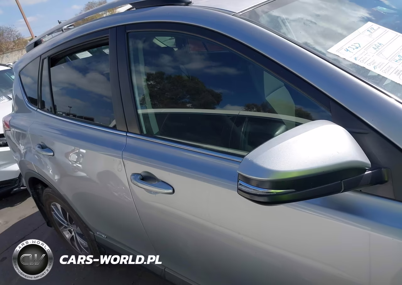 2018 Toyota Rav4 Hybrid Xle VIN:JTMRJREV5JD221360 - 14